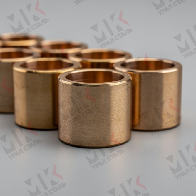 Втулка бронзовая БрАЖН10-4-4 70х45х390 мм в Хабаровске