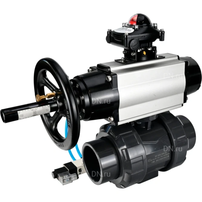 Кран шаровой BV4242E-FP-GRM-ISO Дн15 Ру10 полнопроходной, корпус - НПВХ, шар - НПВХ, уплотнение - EPDM, с пневмоприводом PA-DA-105-1, пневмораспределителем 4V320-10 AC220V и БКВ APL-210N в Хабаровске